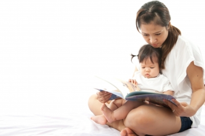 Contar historinhas antes de dormir leitura infantil